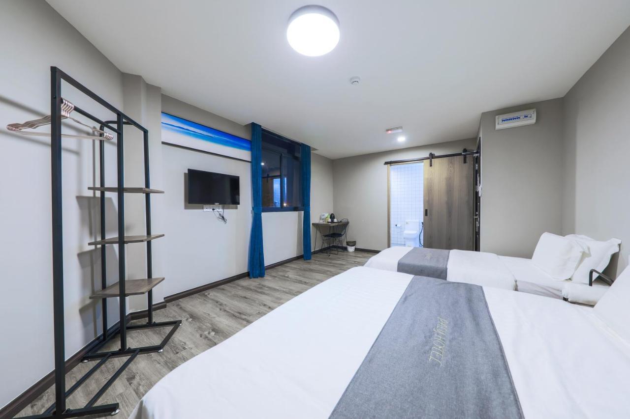 Paly Hotel Semporna Eksteriør bilde